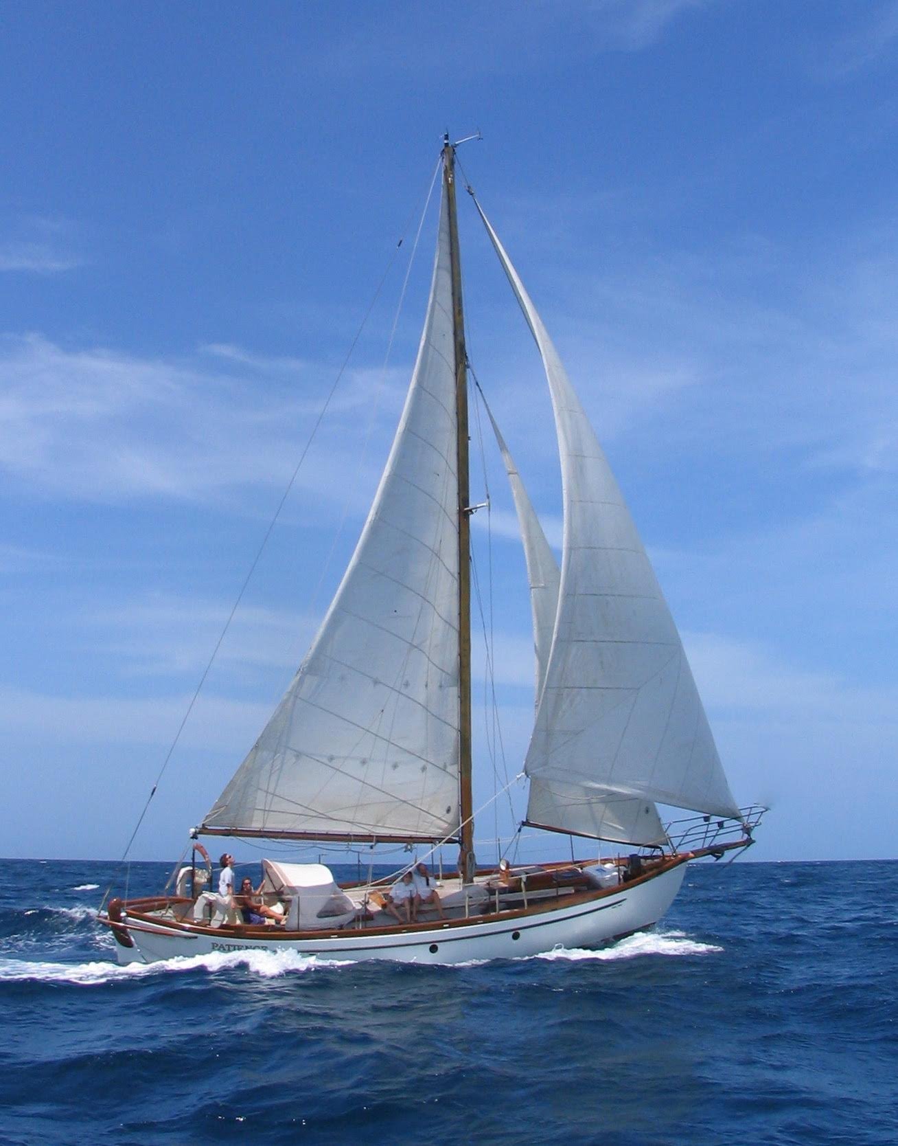 The Alajuela 38 carries a surprising amount of canvas making her a strong and speedy performer alajuela